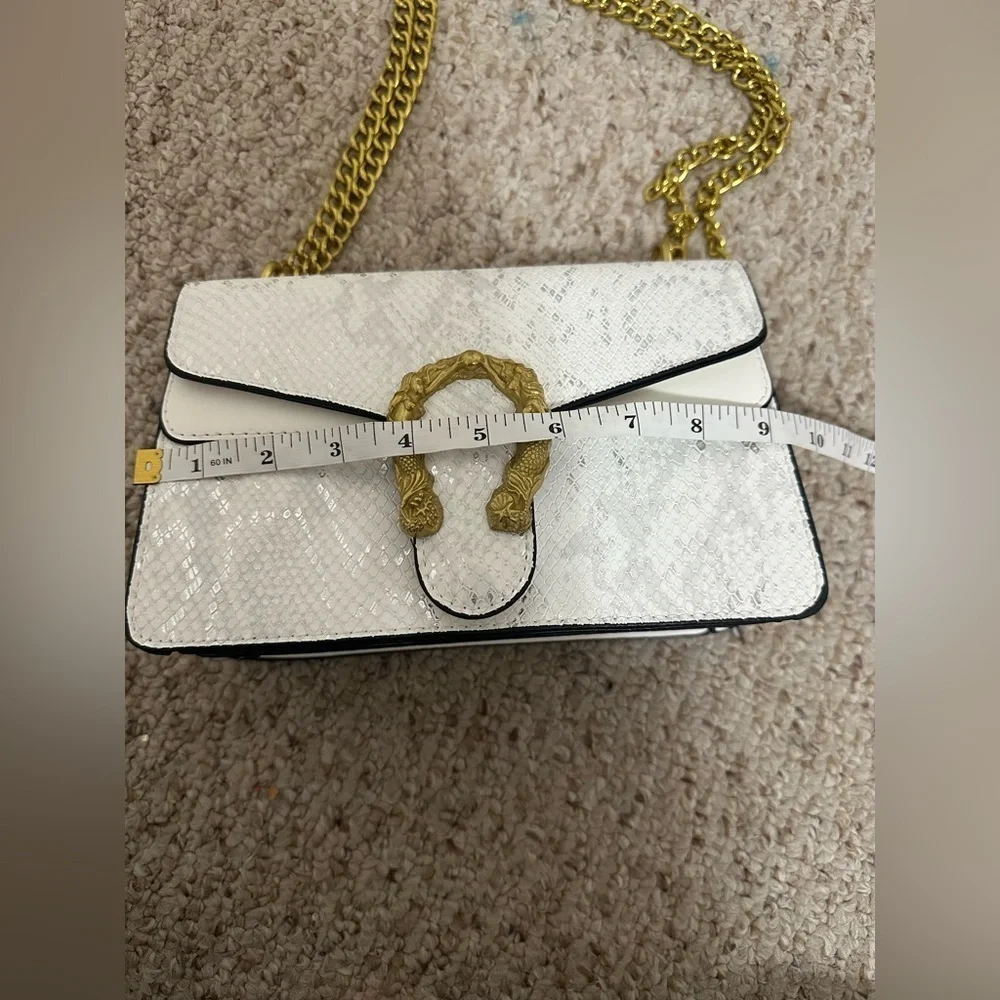 Shoulder or crossbody purse white